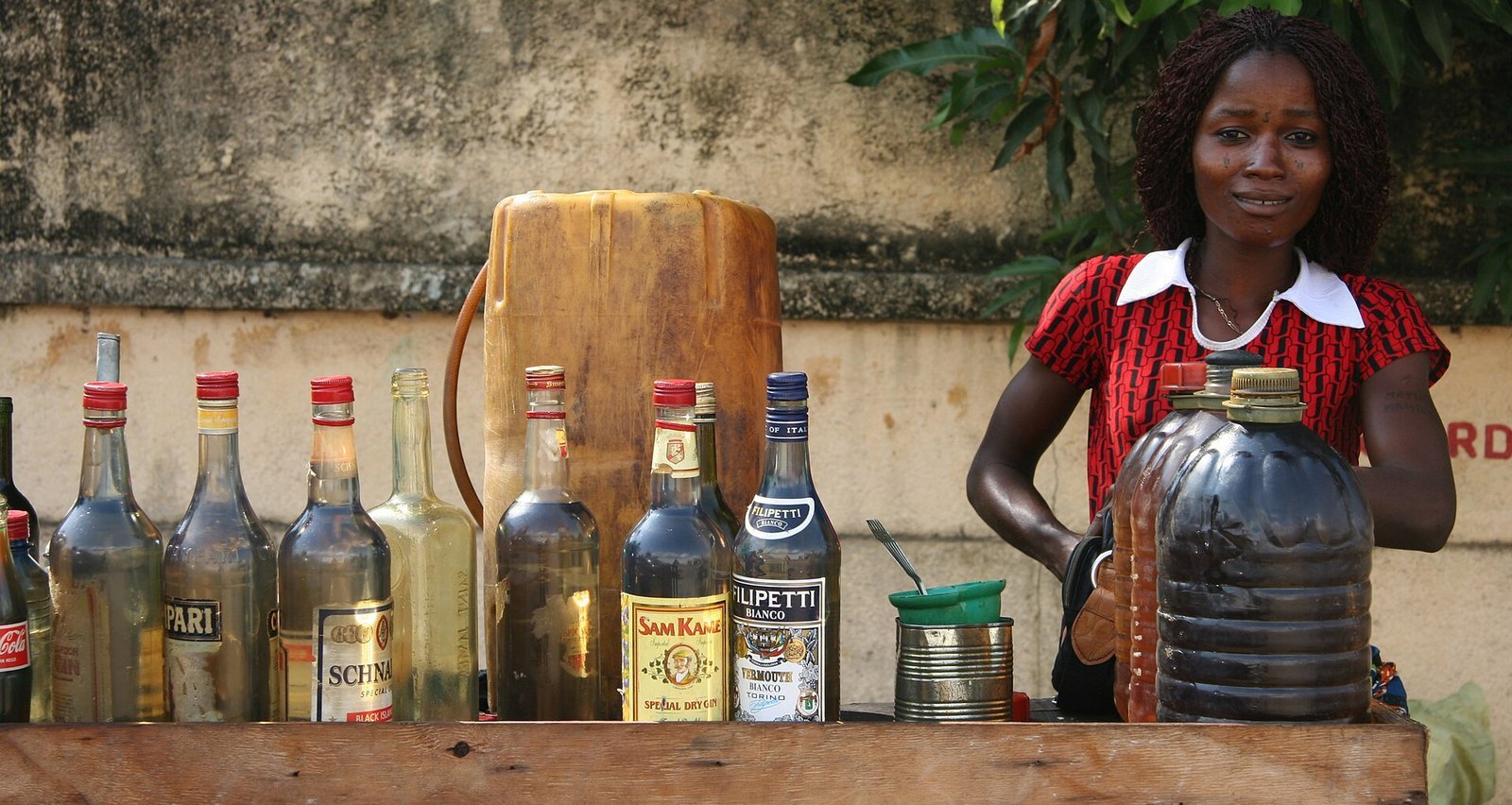 Petrol station in Bénin, Bénin. Image d'archive.