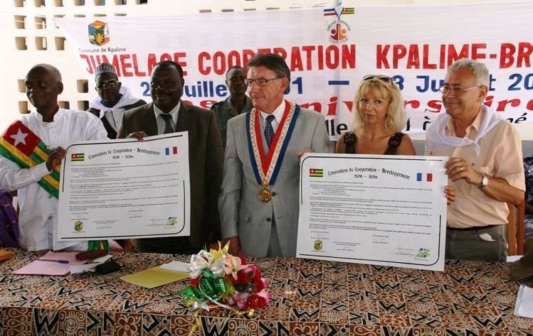 20ème anniversaire de jumelage à Kpalimé Togo (Juillet 2011), Togo. Image d'archive.