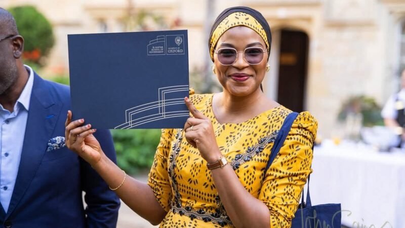 Leadership public : Dre Diaka SIDIBÉ renforce son expertise à l’Université d’Oxford