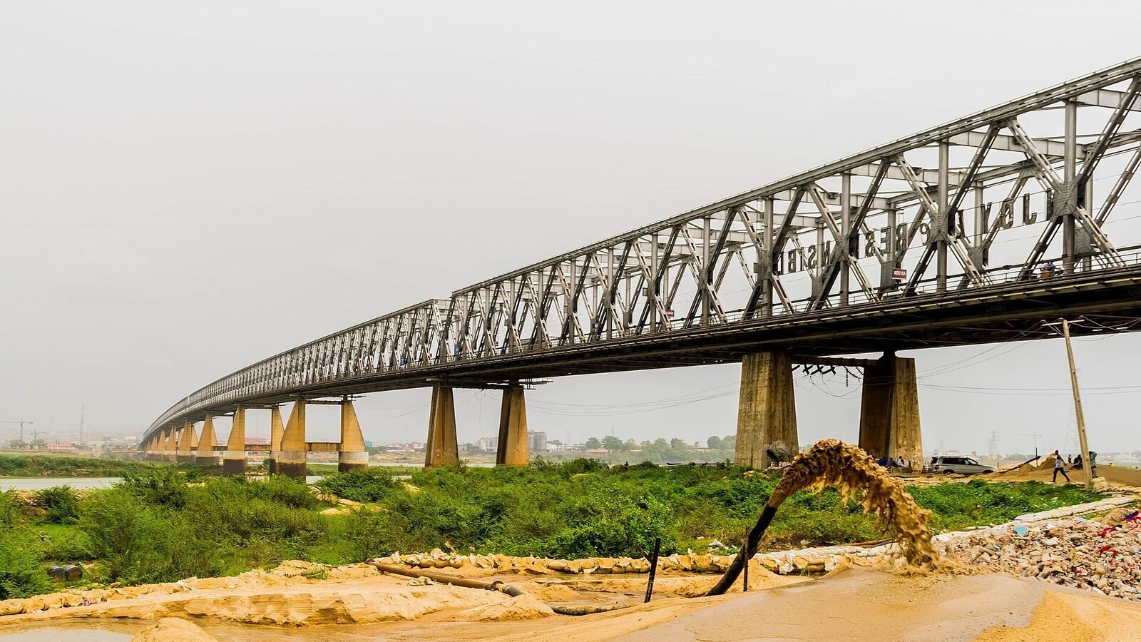 River Niger Bridge 11 (2), Niger. Image d'archive.