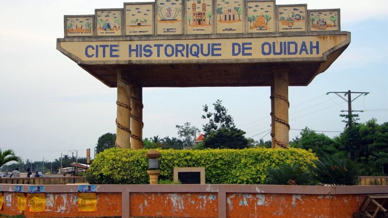 The city of Ouidah, Bénin. Image d'archive.